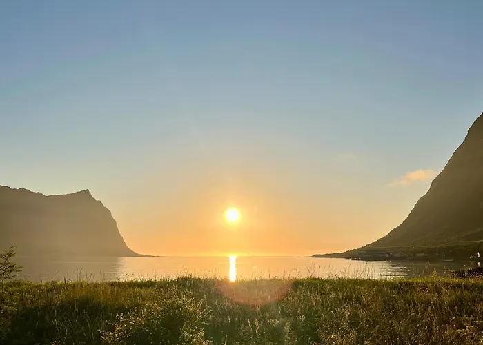 Yttersia Base Senja