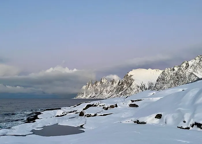 Yttersia Base Senja