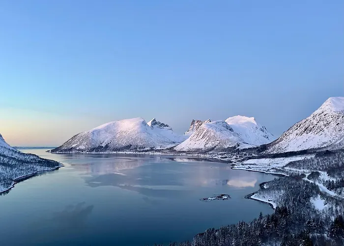 Yttersia Base * Senja